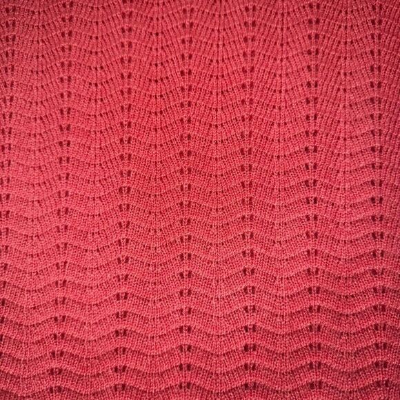 Vineyard Vines Pink Crew Neck Sweater with Puffed Shoulders 100% Cashmere - Picture 2 of 4